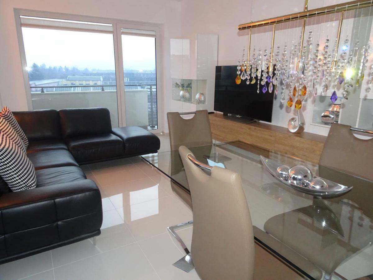 Apartament Francesca Daire Braşov Dış mekan fotoğraf